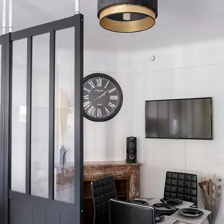 Peace Apartment *