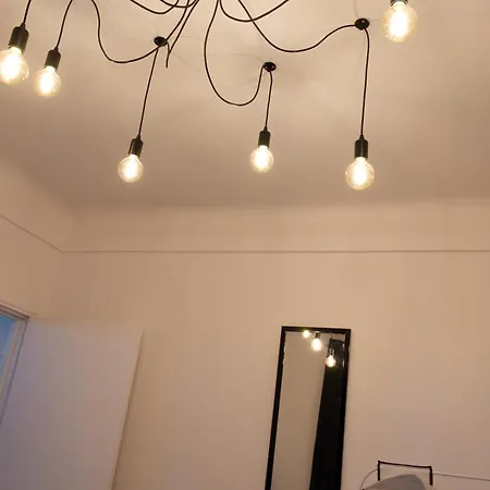 Peace Λε Μπουρζέ